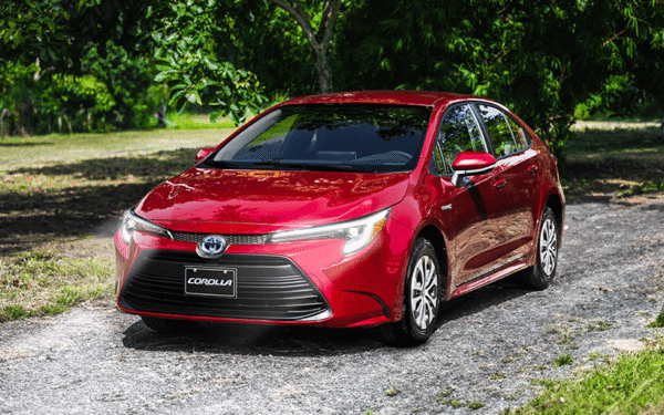 Corolla Sedán Hybrid